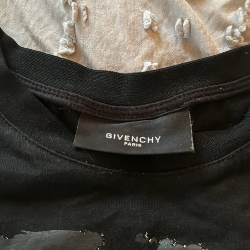 Givenchy Black Graphic Rottweiler Tee with Red & Orange Accents - Picture 2 of 4